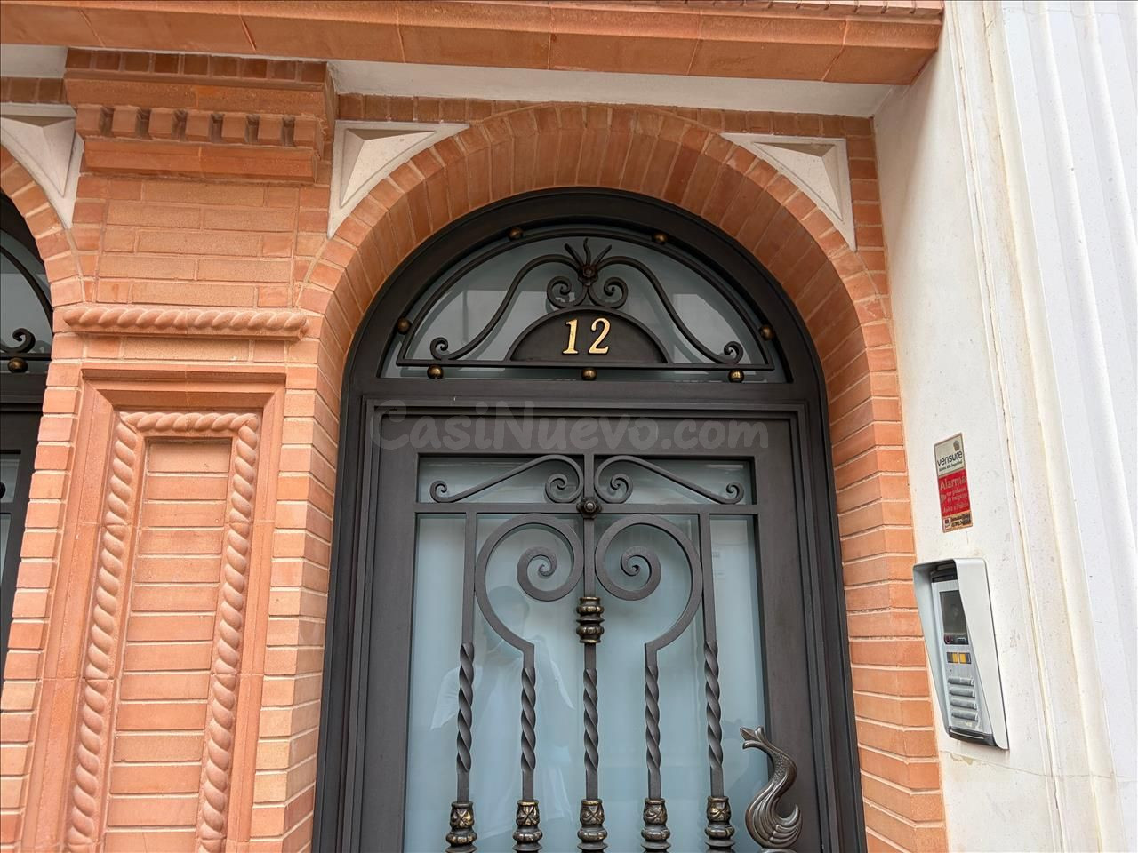 OPORTUNIDAD VENTA PISO EN YECLA  ( OKUPADO ) - foto 2