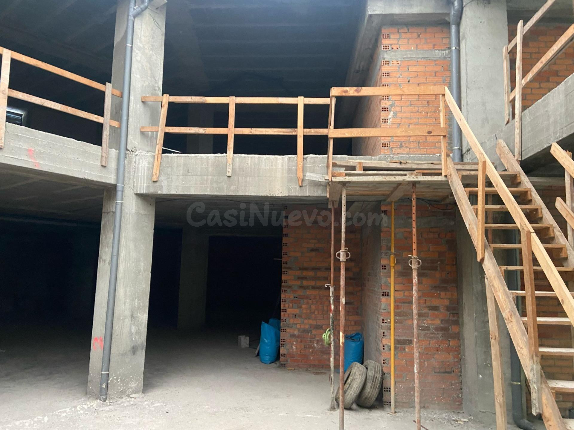 LOCAL EN VENTA EN CALLE SALVADOR DALI (OURENSE) - foto 4