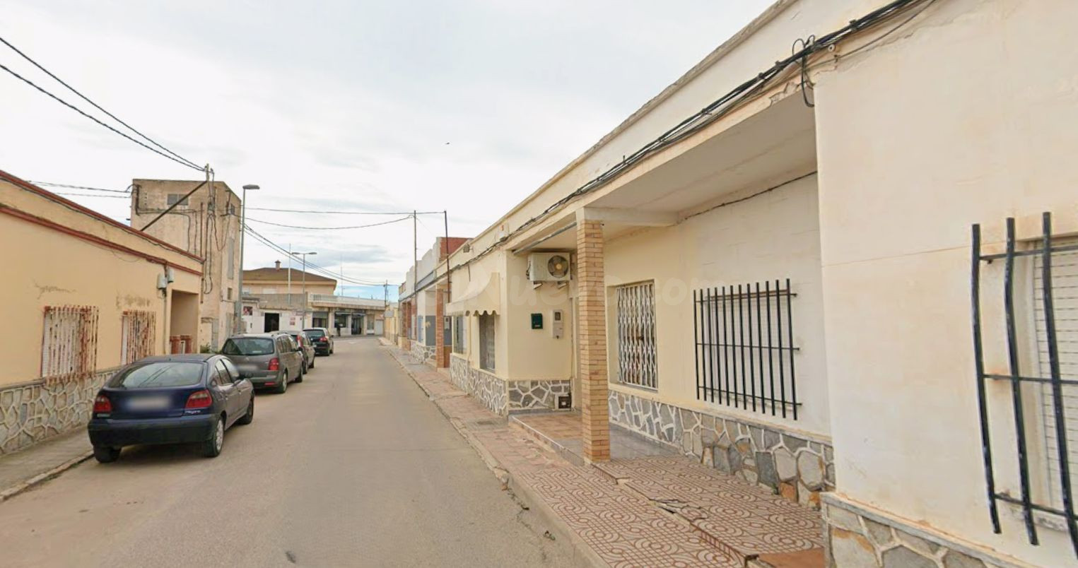 VENTA CASA EN BALSICAS CON INQUILINOS. - foto 2