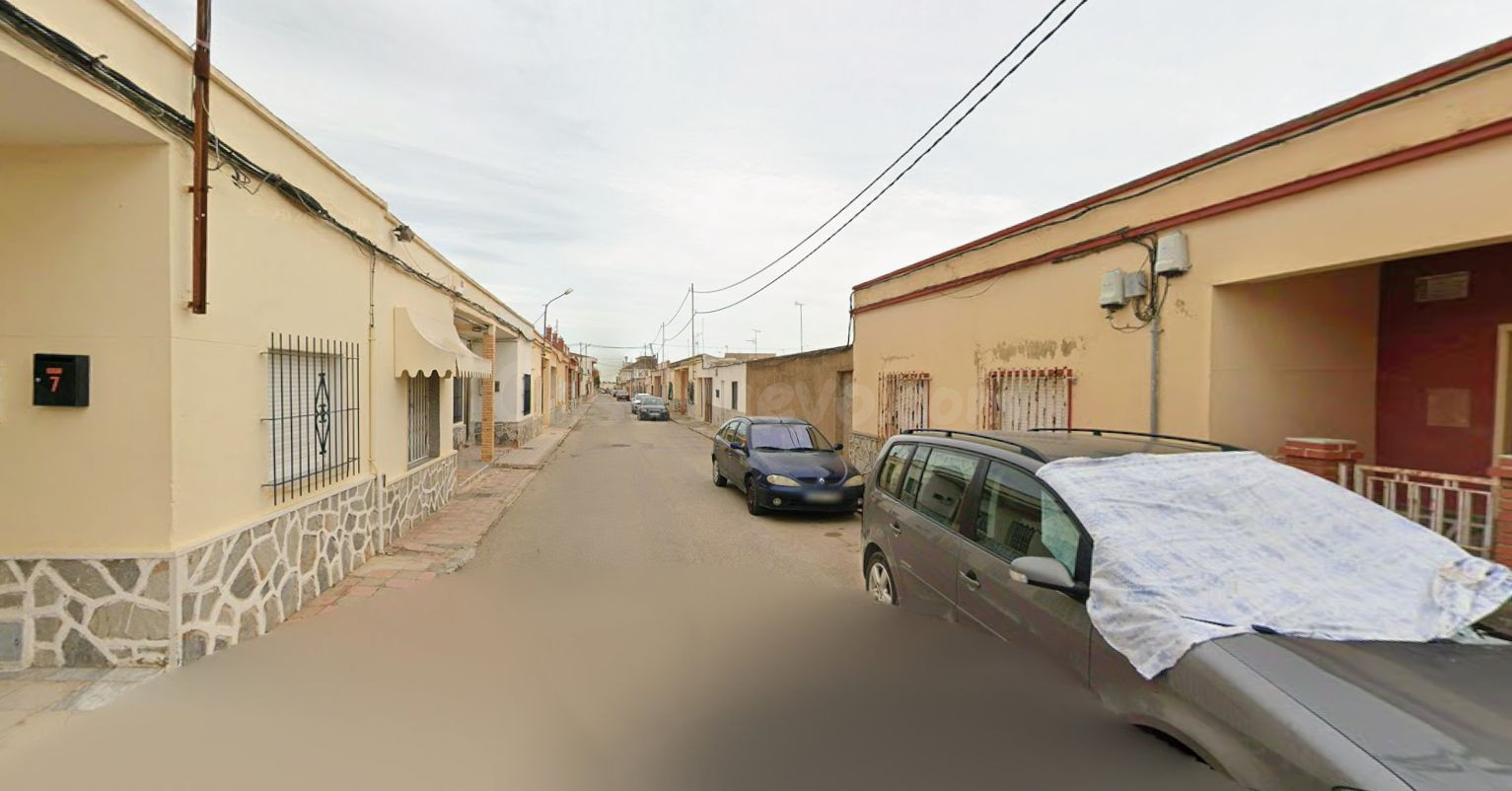 VENTA CASA EN BALSICAS CON INQUILINOS. - foto 3