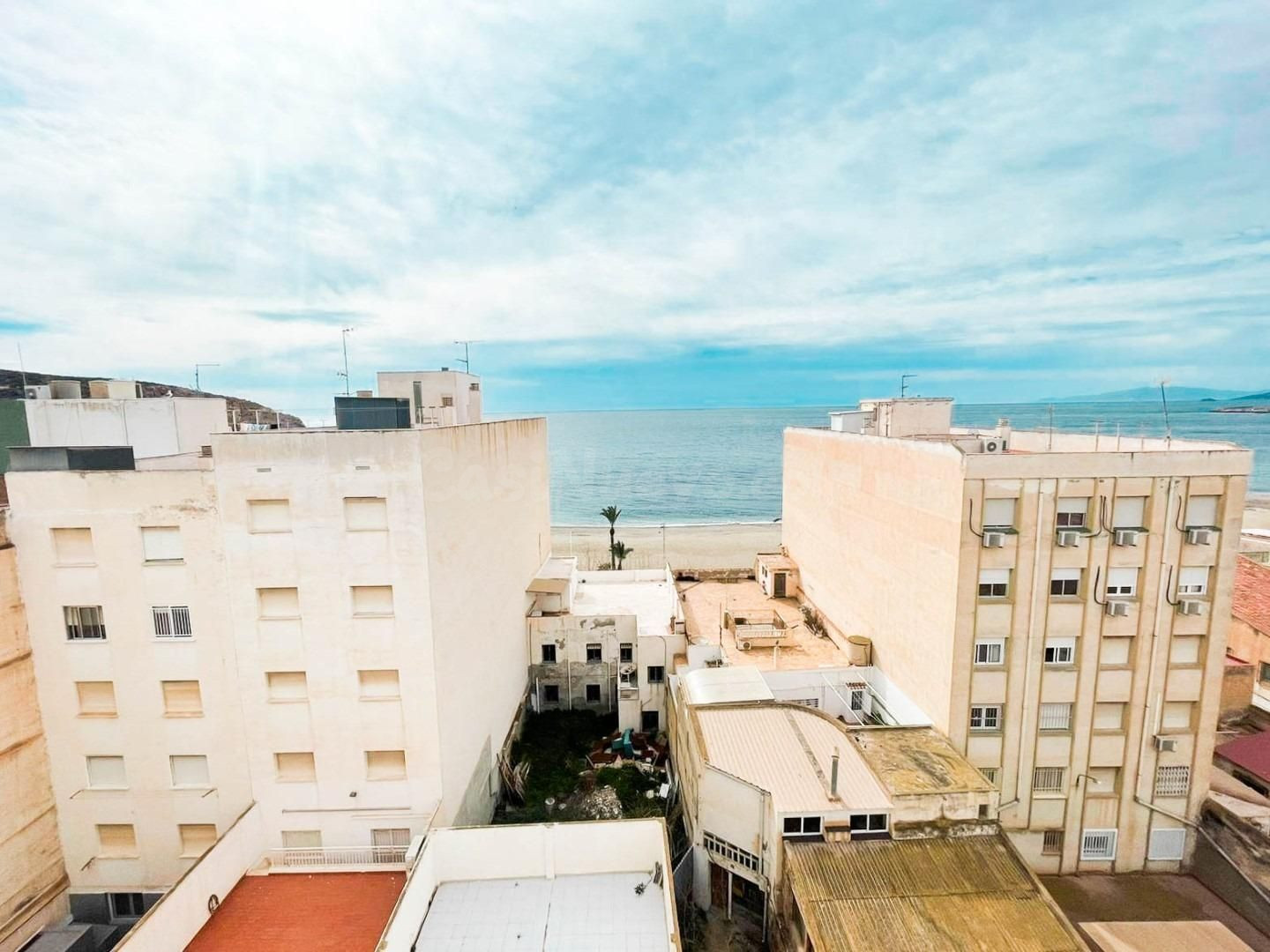 EDIFICIO A LA VENTA EN ÁGUILAS - foto 3
