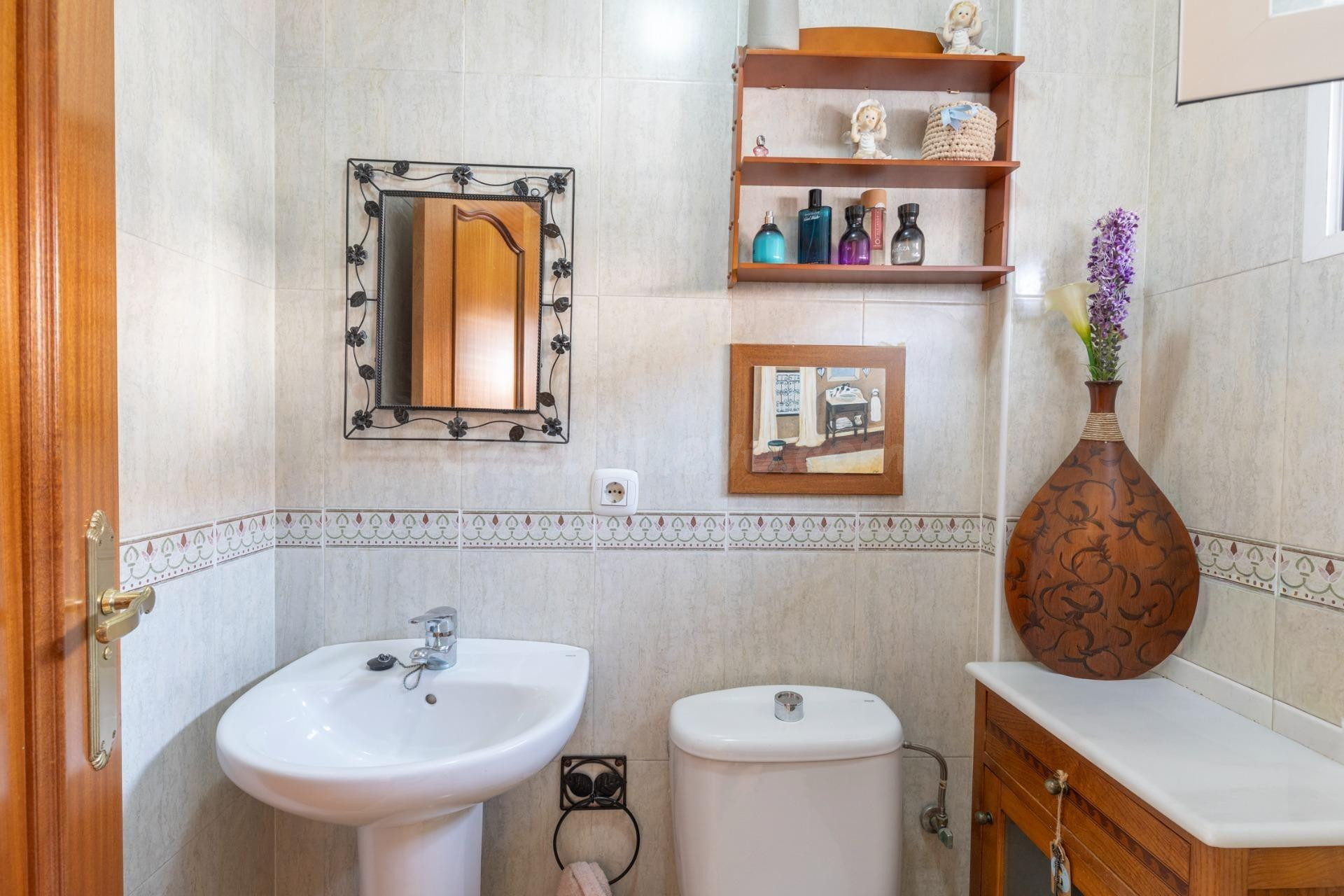 ¡¡CHALET PAREADO CON PISCINA POR SOLO 289.900€!!! - foto 5