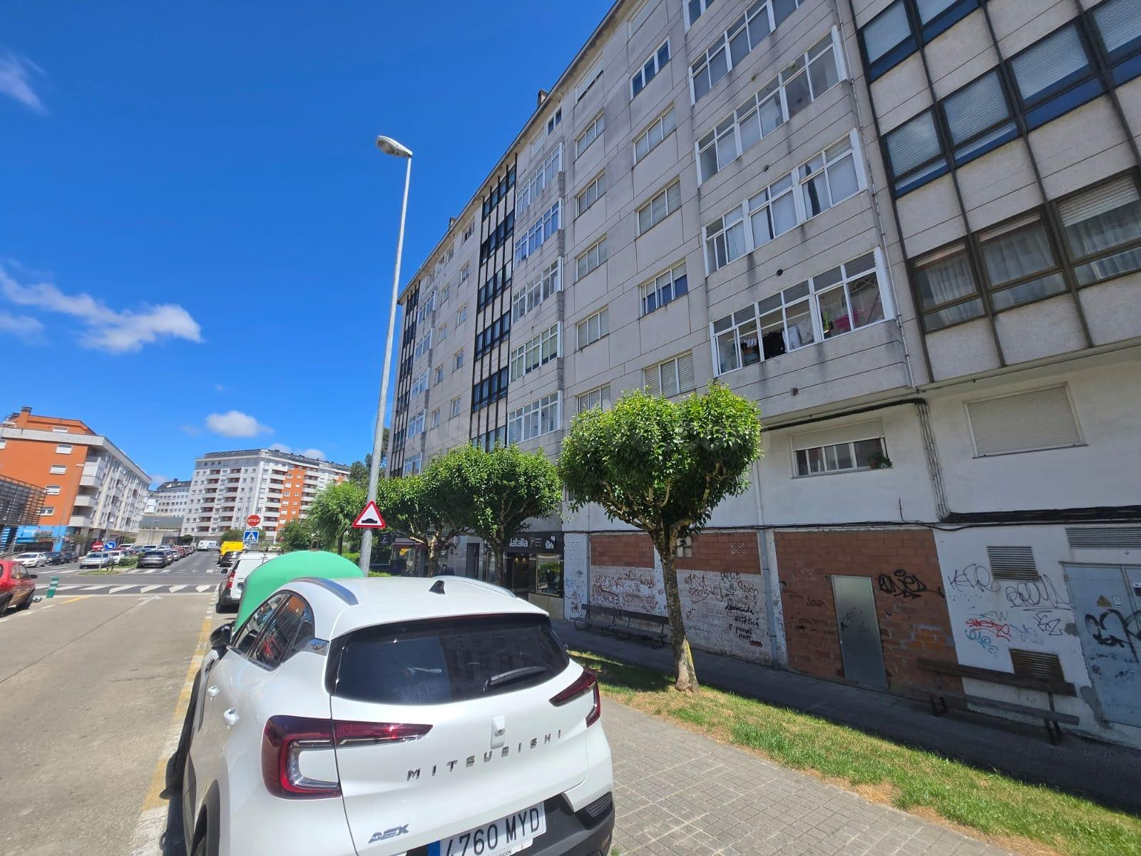 LOCAL EN VENTA EN LUGO. OPORTUNIDAD DE INVERSÓN. - foto 4