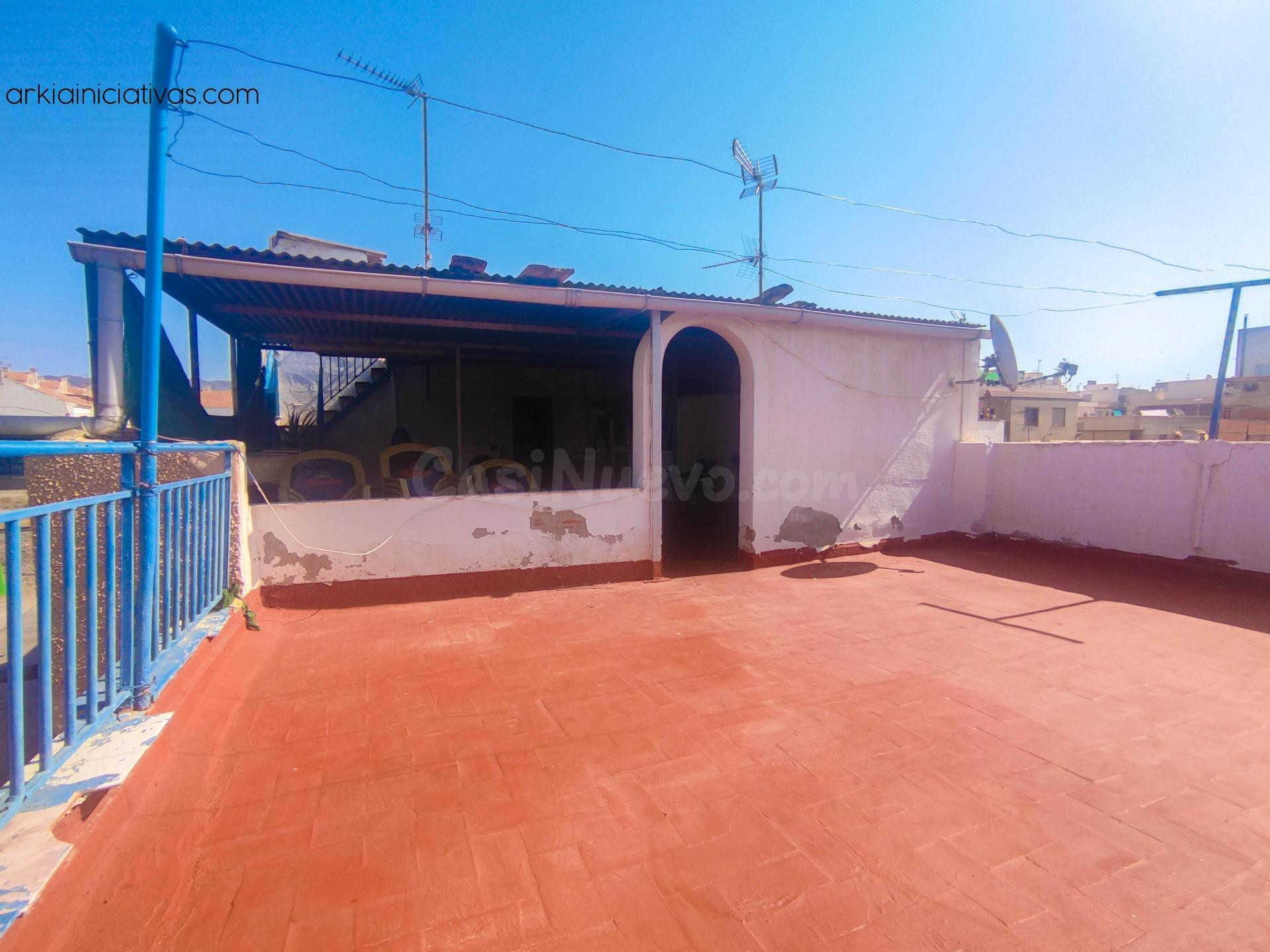 CASA EN LA HUERTA