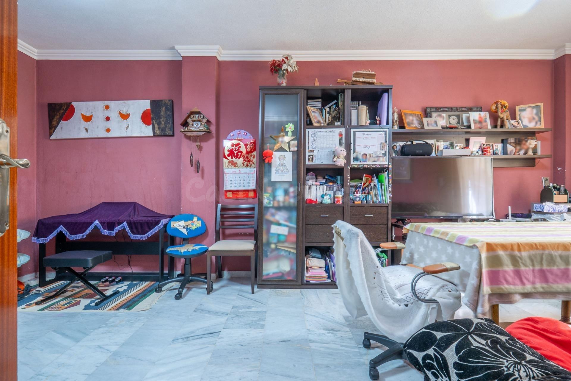 ¡MAGNIFICA CASA UNIFAMILIAR ADOSADA EN LOMALINDA, OGIJARES! - foto 3