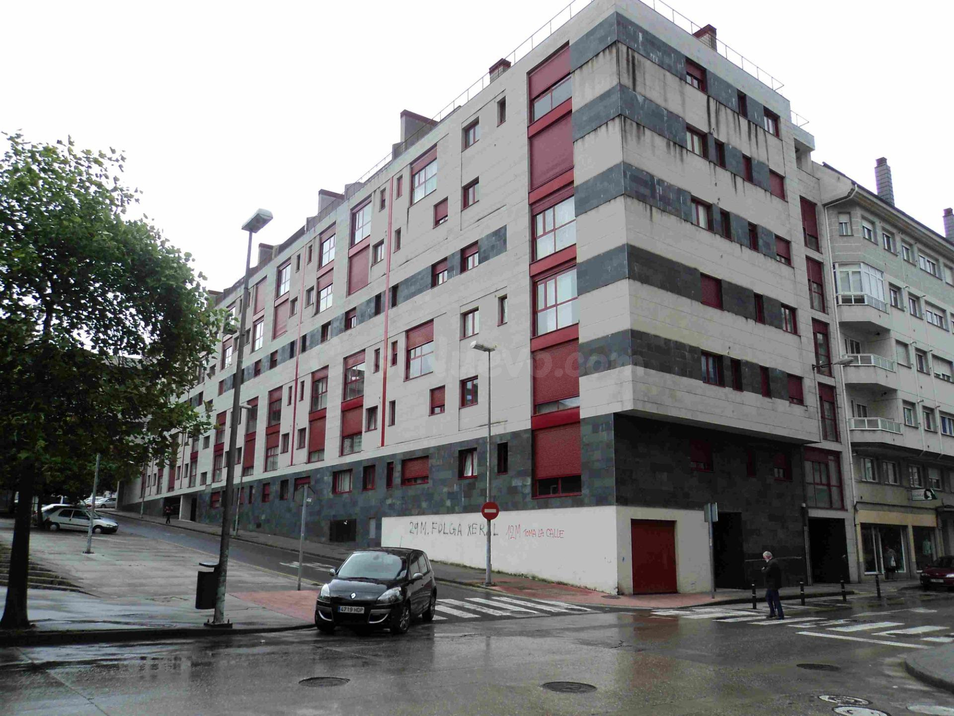 LOCAL EN VENTA EN RAMON BEBERIDE (Lugo) - foto 2