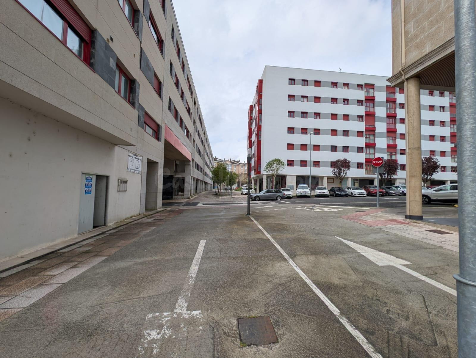 LOCAL EN VENTA EN RAMON BEBERIDE (Lugo) - foto 3