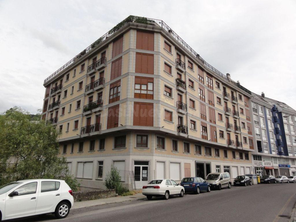 LOCAL EN VENTA EN VIVEIRO