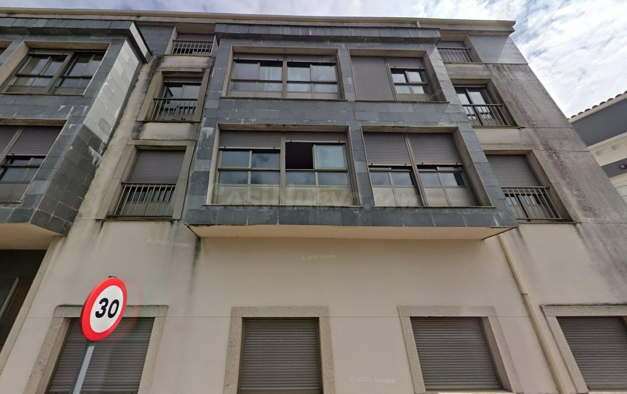 Piso y garaje en venta en Mugardós. Sin posesión, no visitab - foto 3