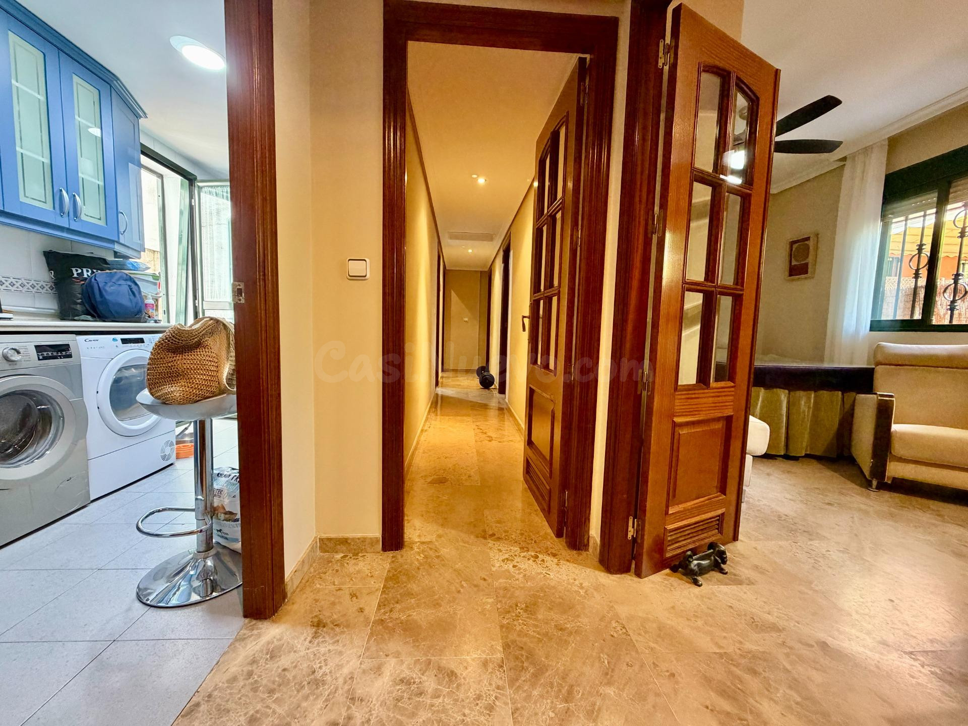 BAJO DE 3 DORMITORIOS CON TERRAZA DE 25 M2, PATIO, GARAJE, T - foto 5