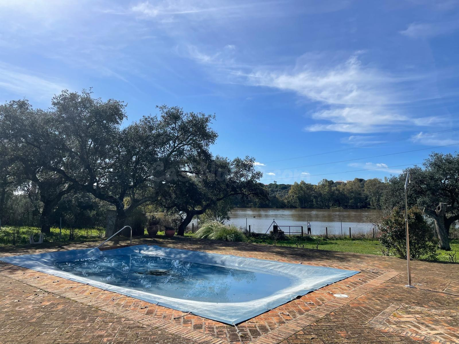 MARAVILLOSA CASA JUNTO AL LAGO, A 15 MINUTOS DE CÓRDOBA CAPI - foto 2