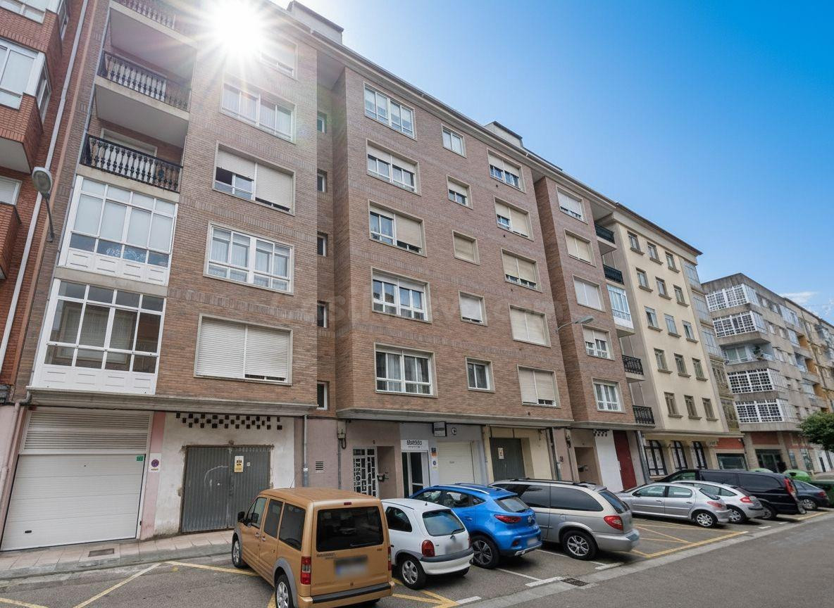 OPORTUNIDAD Piso con trastero en Vilagarcía de Arousa VPO - foto 3