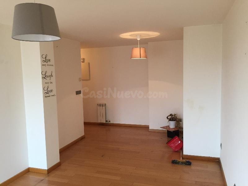 Amplio y Luminoso Piso en Ponteareas - Oportunidad Única - foto 5