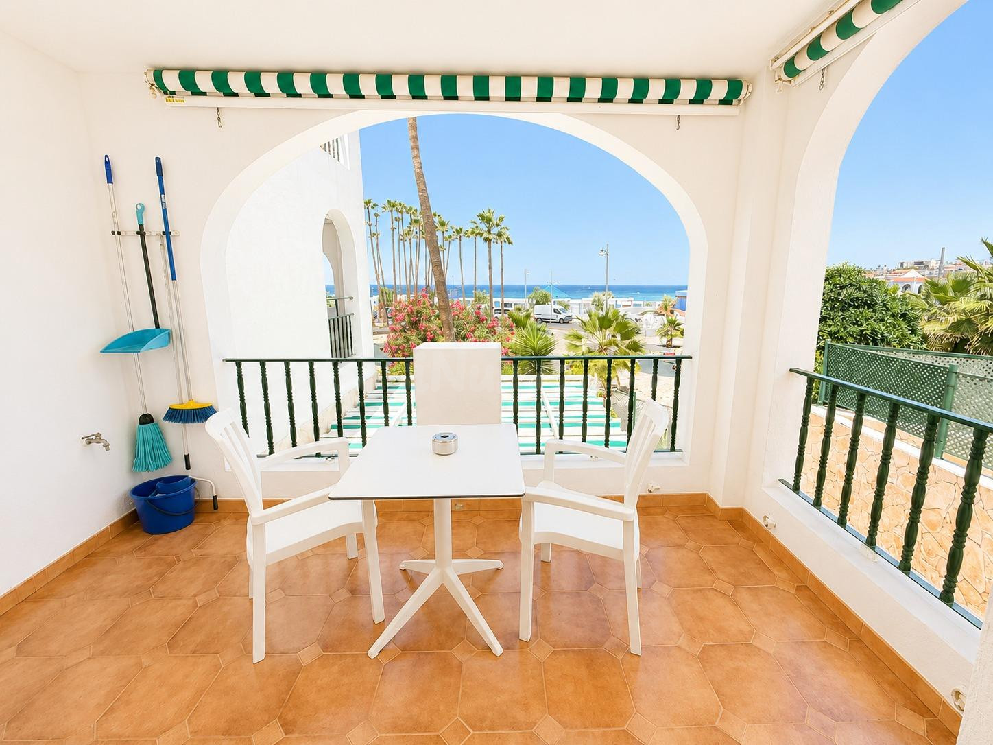 Estudio Premium en Primera Línea de Fañabé: Vistas al Mar y  - foto 2