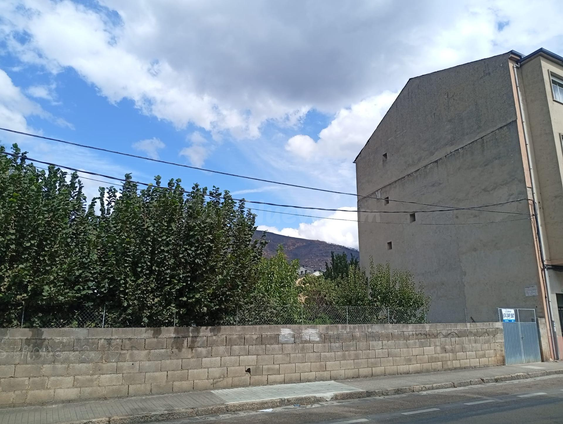 Amplio Terreno Urbano en A Rúa - Oportunidad para Constructo - foto 3