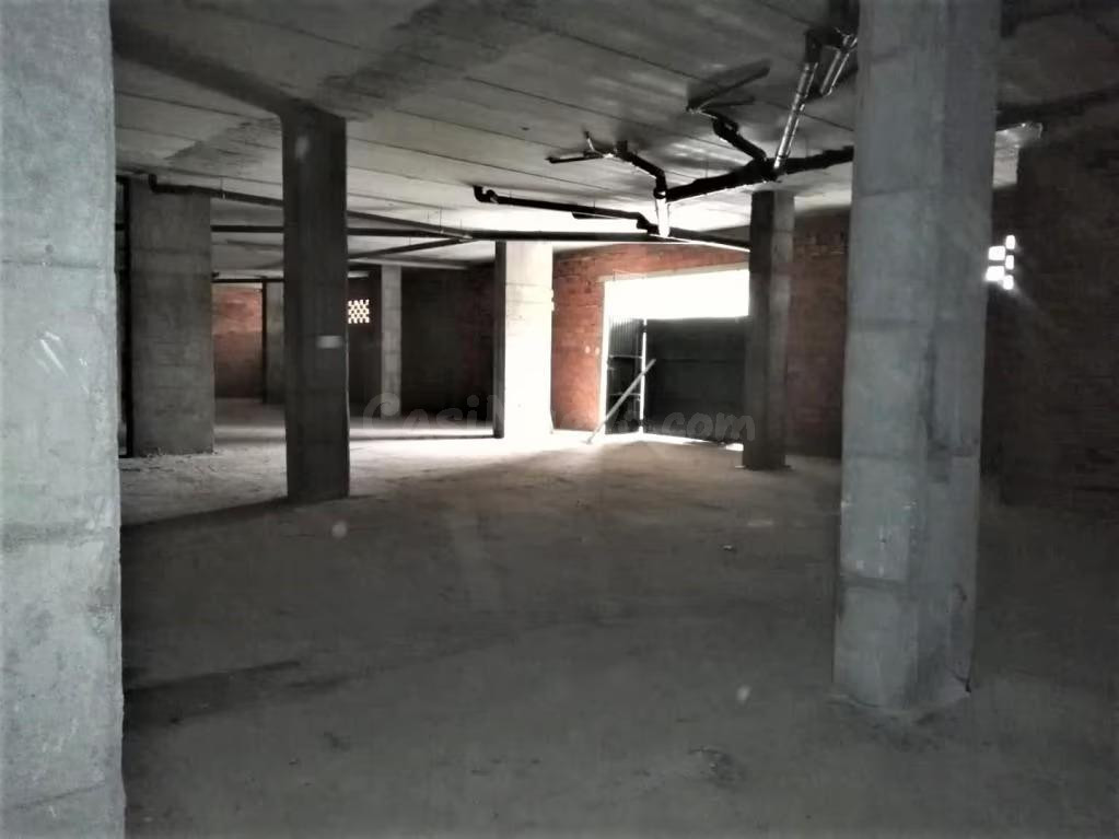 Conjunto de tres Locales Comerciales a la Venta en O Porriño - foto 2