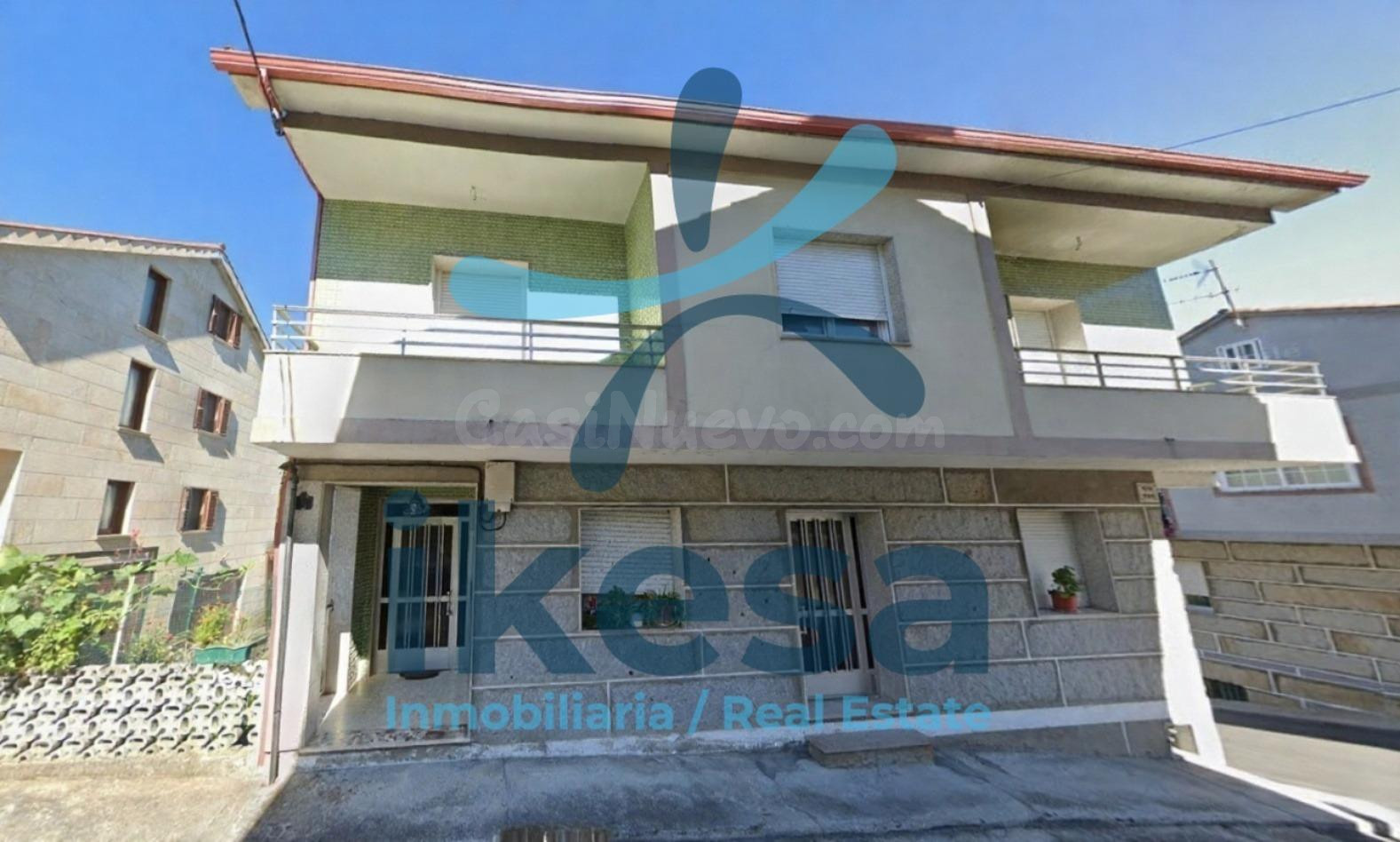Amplia Casa en San Francisco, Ourense - Oportunidad Única