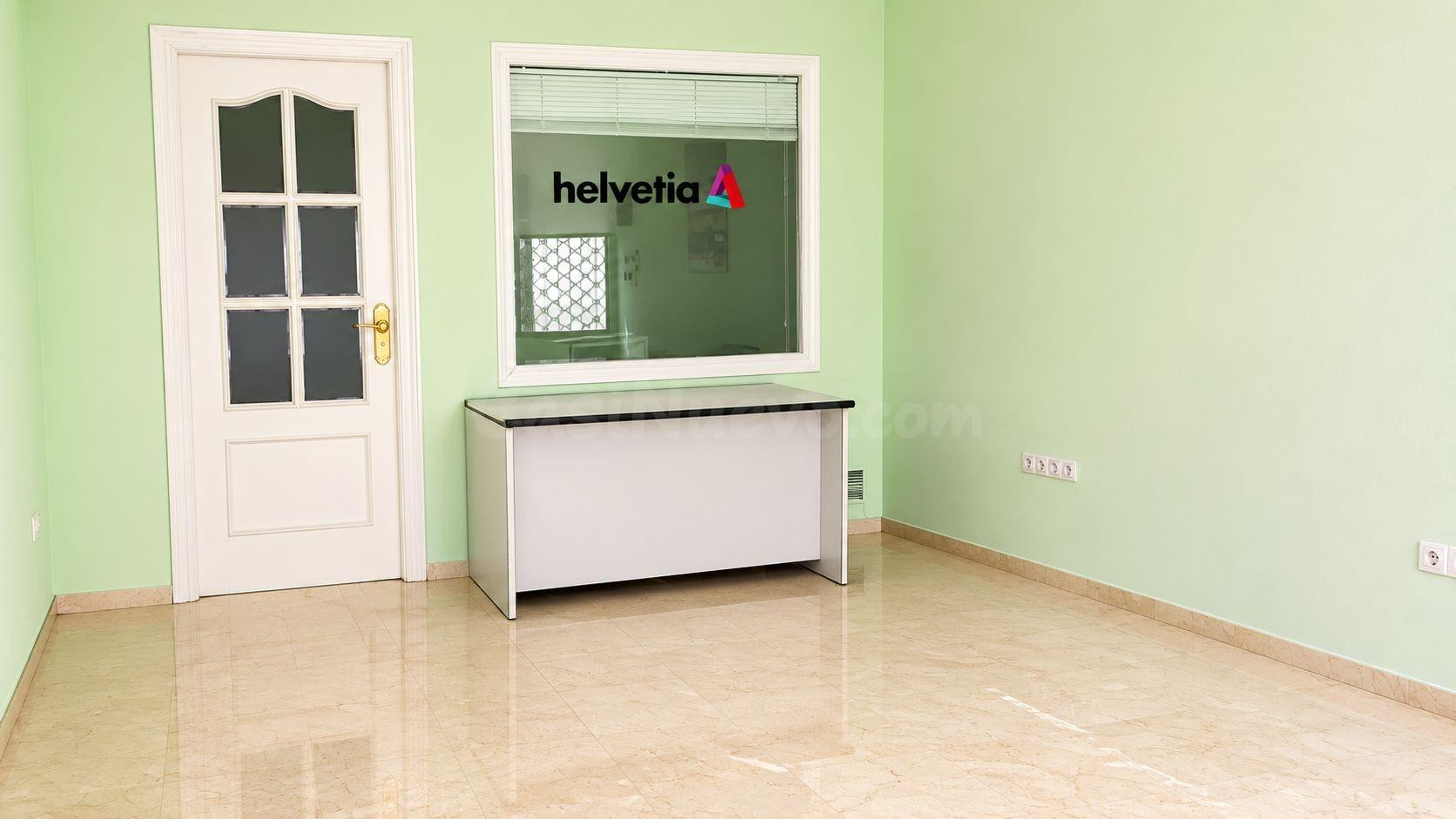LOCAL COMERCIAL EN PLENO CENTRO, PALMA DEL RIO, CORDOBA. - foto 4