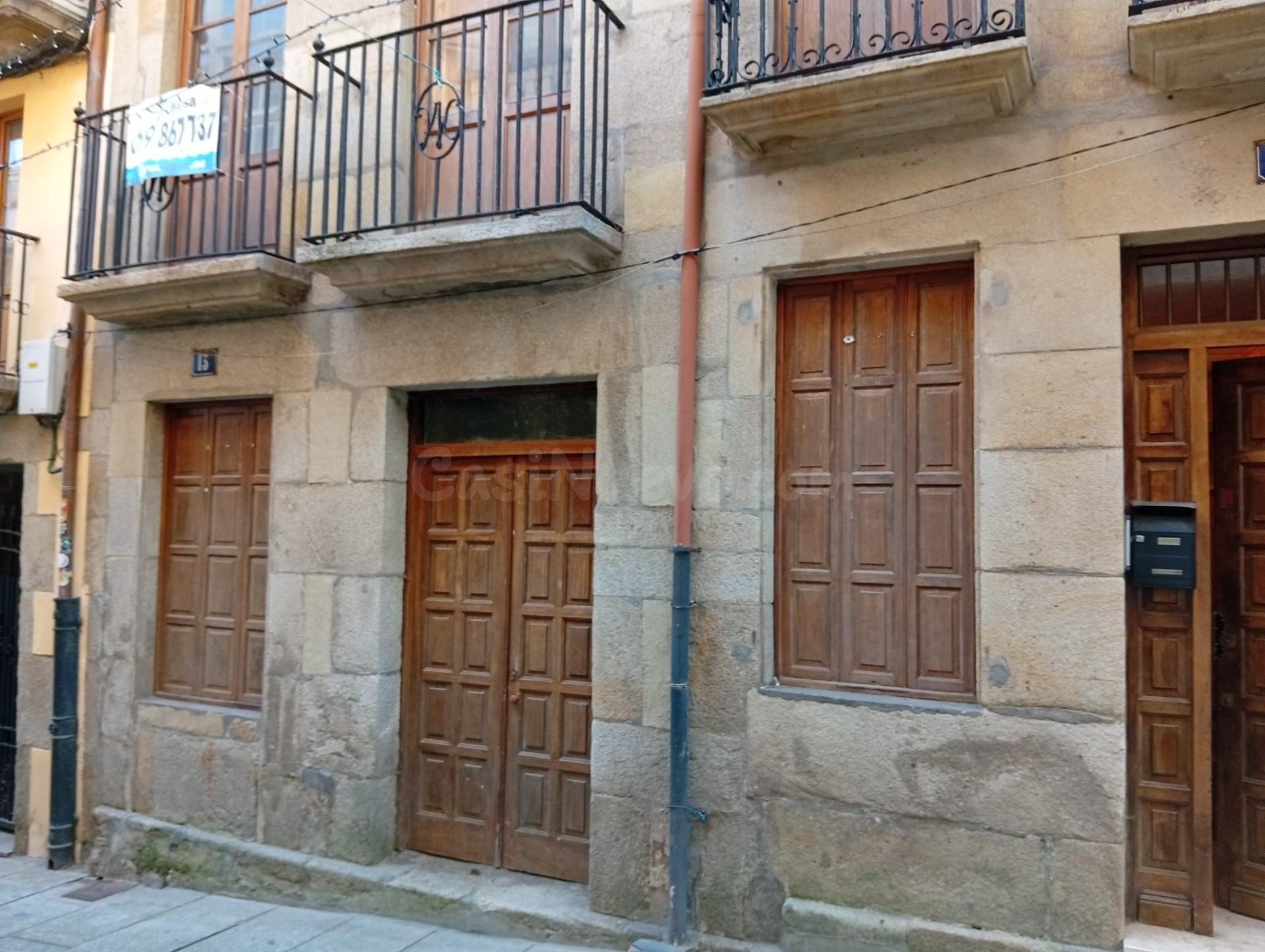 Amplio Piso en el Corazón Histórico de Viveiro - foto 2