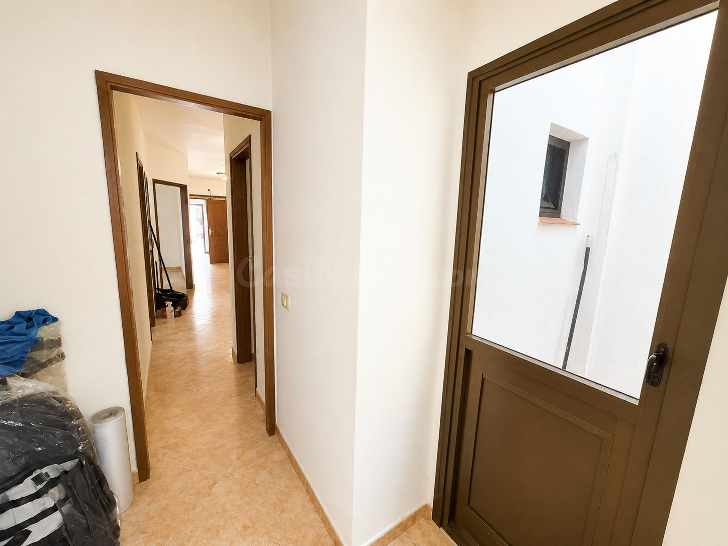 Casa terrera con dos viviendas independientes y posibilidad  - foto 5