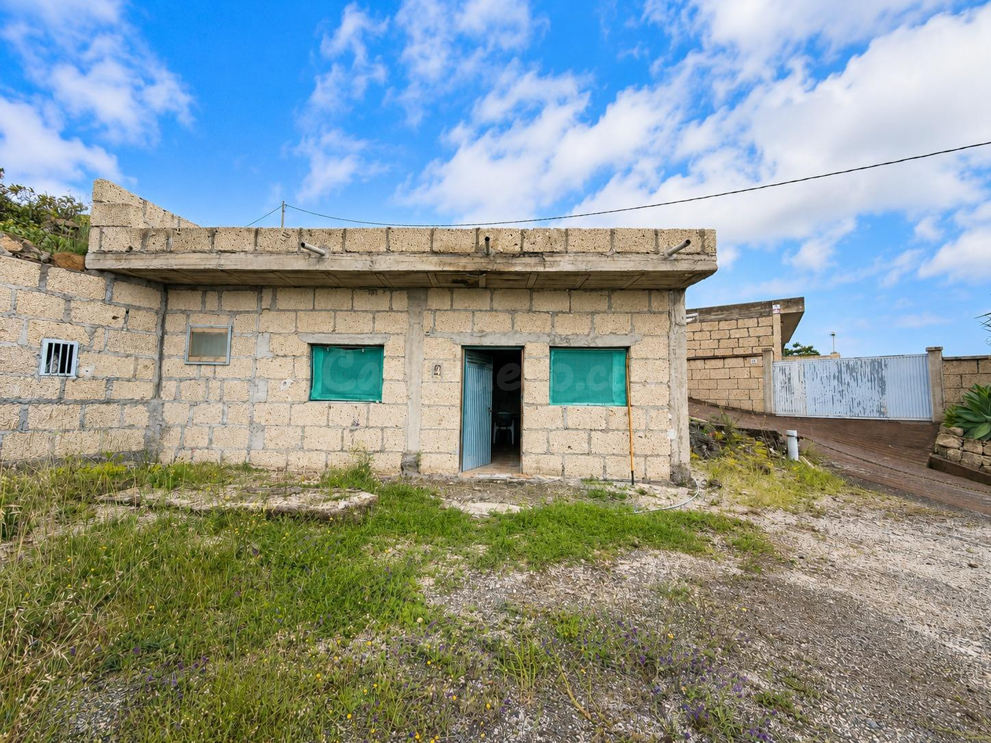 ¡Vive gratis en plena naturaleza! Dos casas registradas en u - foto 2