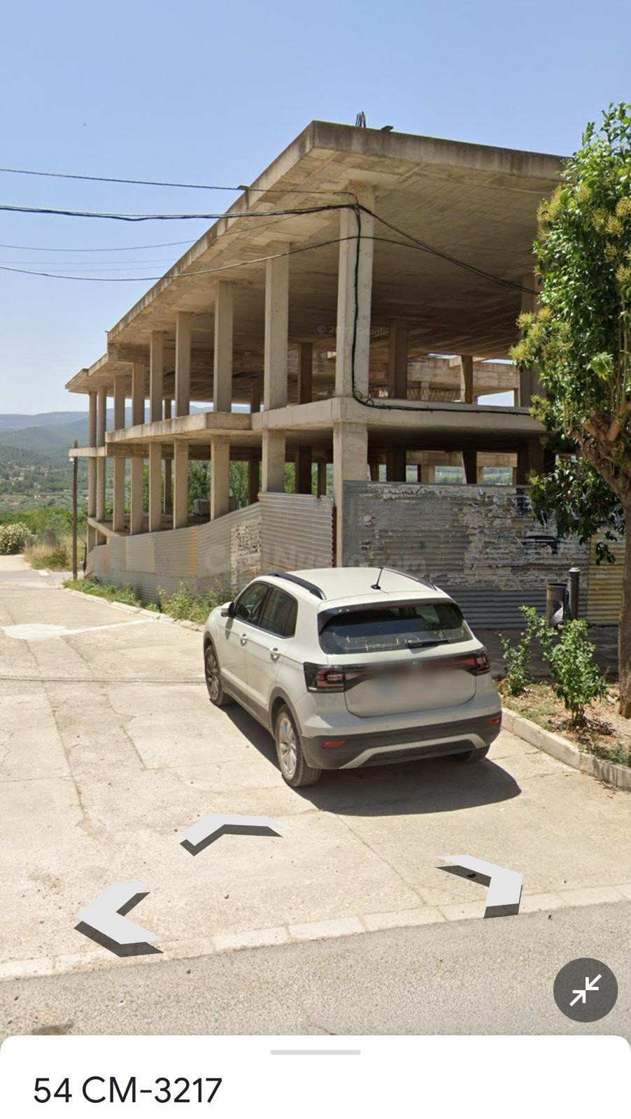 SE VENDE SOLAR Y EXTRUCTURA PARA HACER UN EDIFICIO EN SOCOVO - foto 3