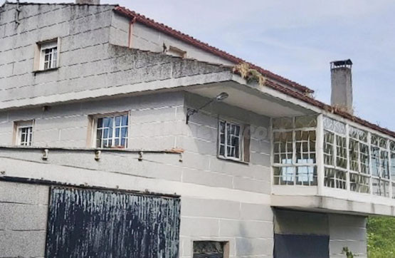CASA EN VENTA EN DOZON