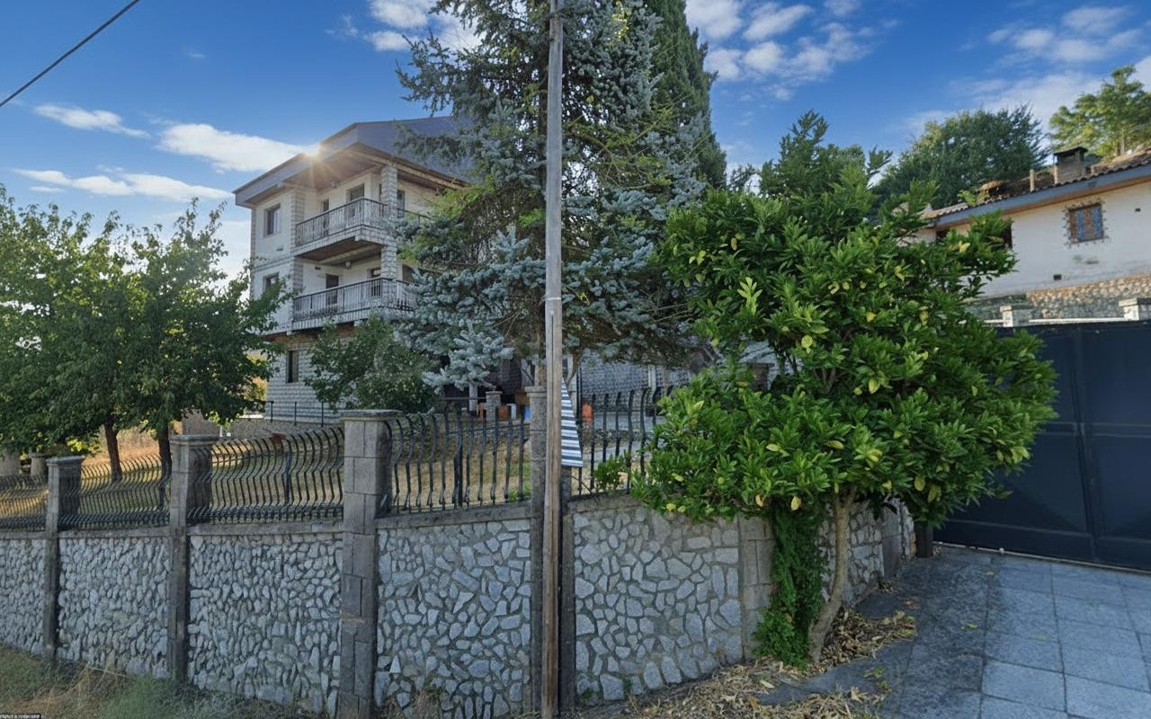 Chalet con terreno en San Francisco, Ourense