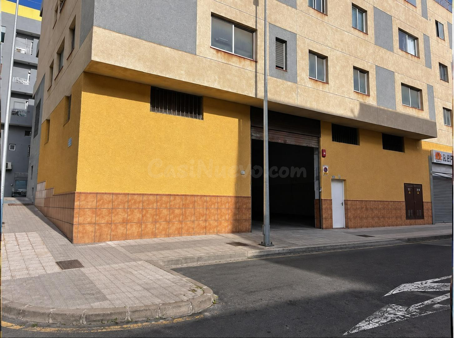 LOCAL COMERCIAL EN VENTA -
