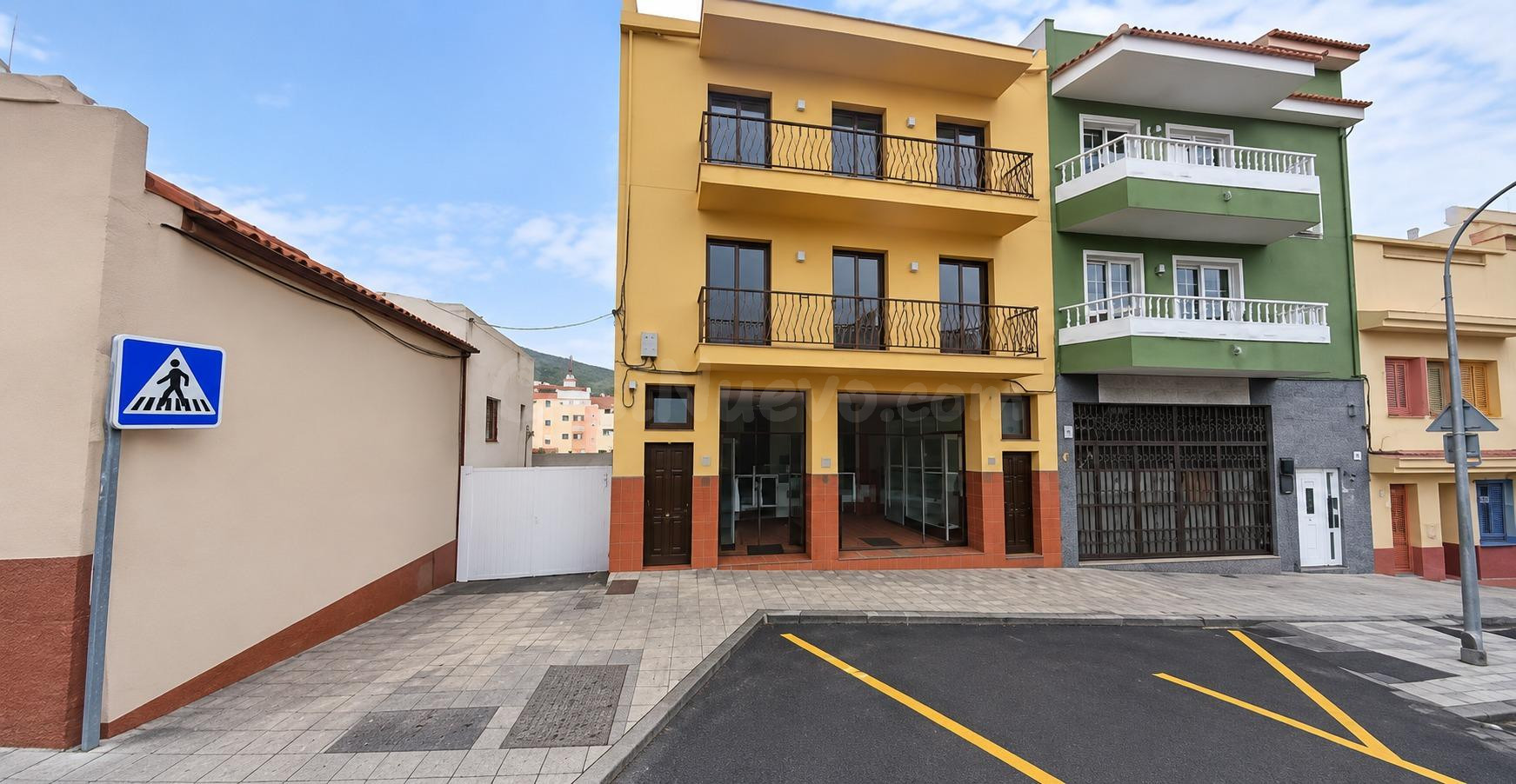 LOCAL COMERCIAL EN VENTA EN LOS REALEJOS – IDEAL PARA INVERS