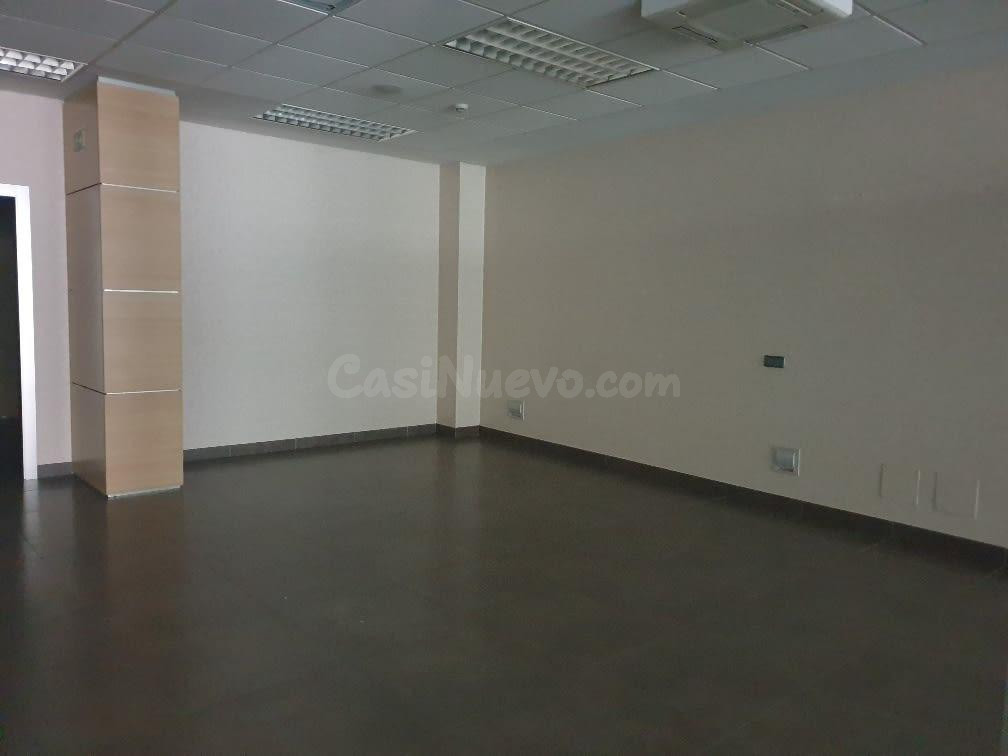 LOCAL EN VENTA EN LUGO - foto 5