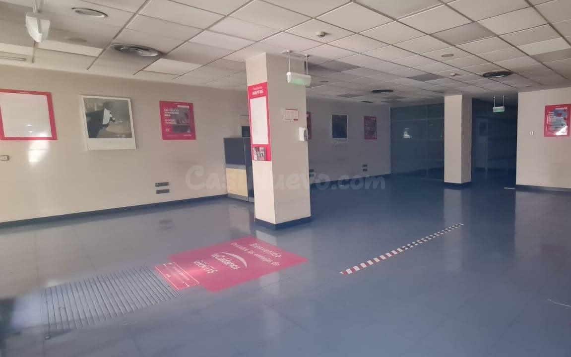 CONJUNTO DE DOS LOCALES EN VENTA EN OURENSE - foto 2