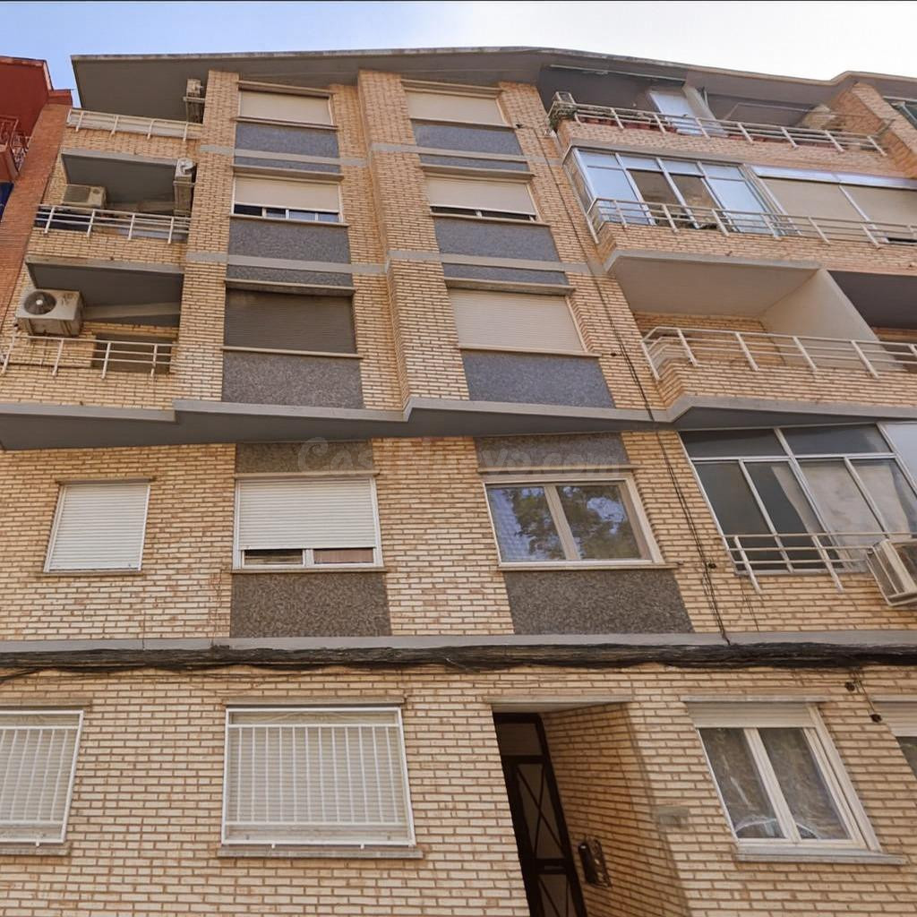 Piso en Cesión de Remate en Zaragoza - foto 4