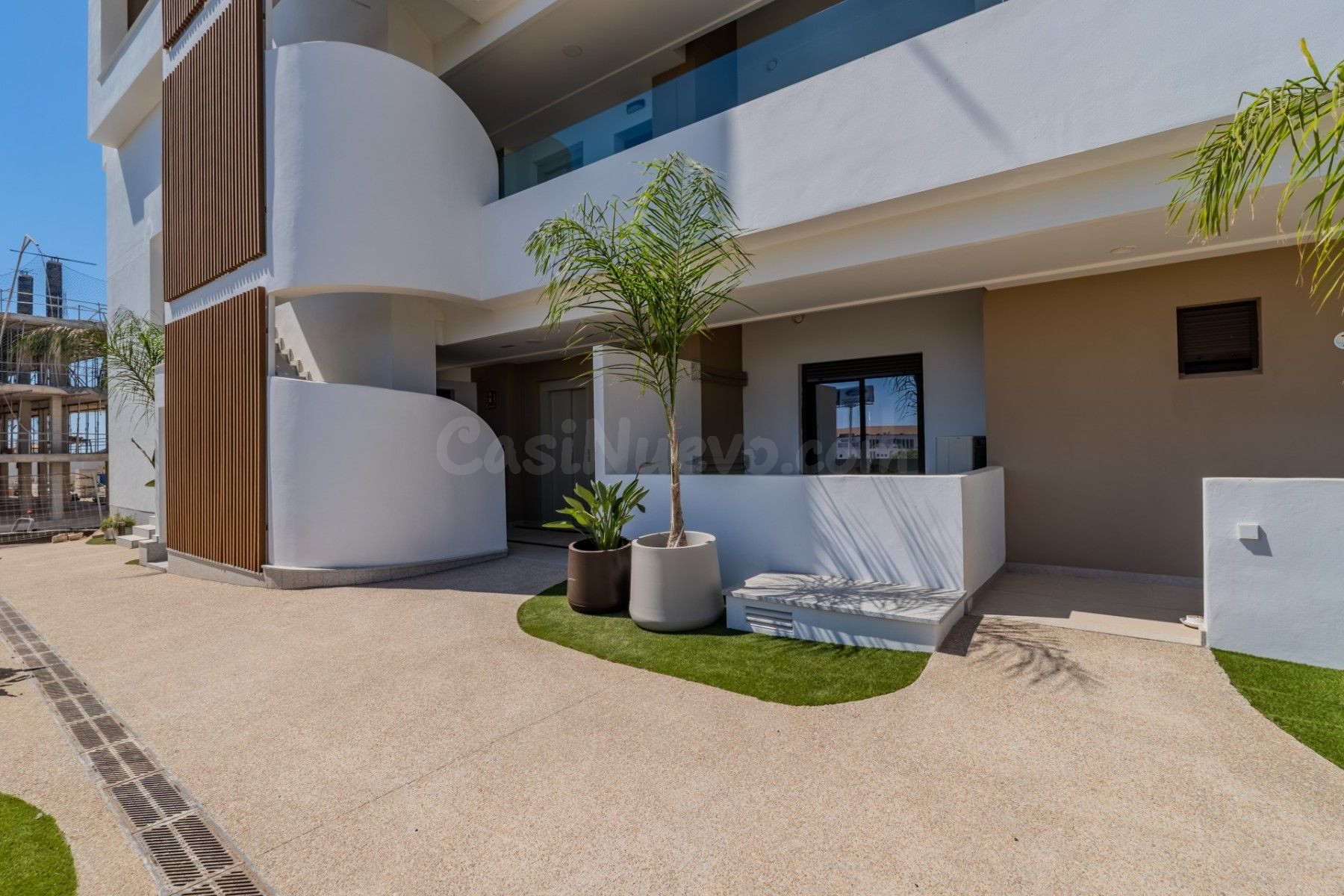 Moderno y espacioso apartamento en planta baja (73 m2 + ampl - foto 3
