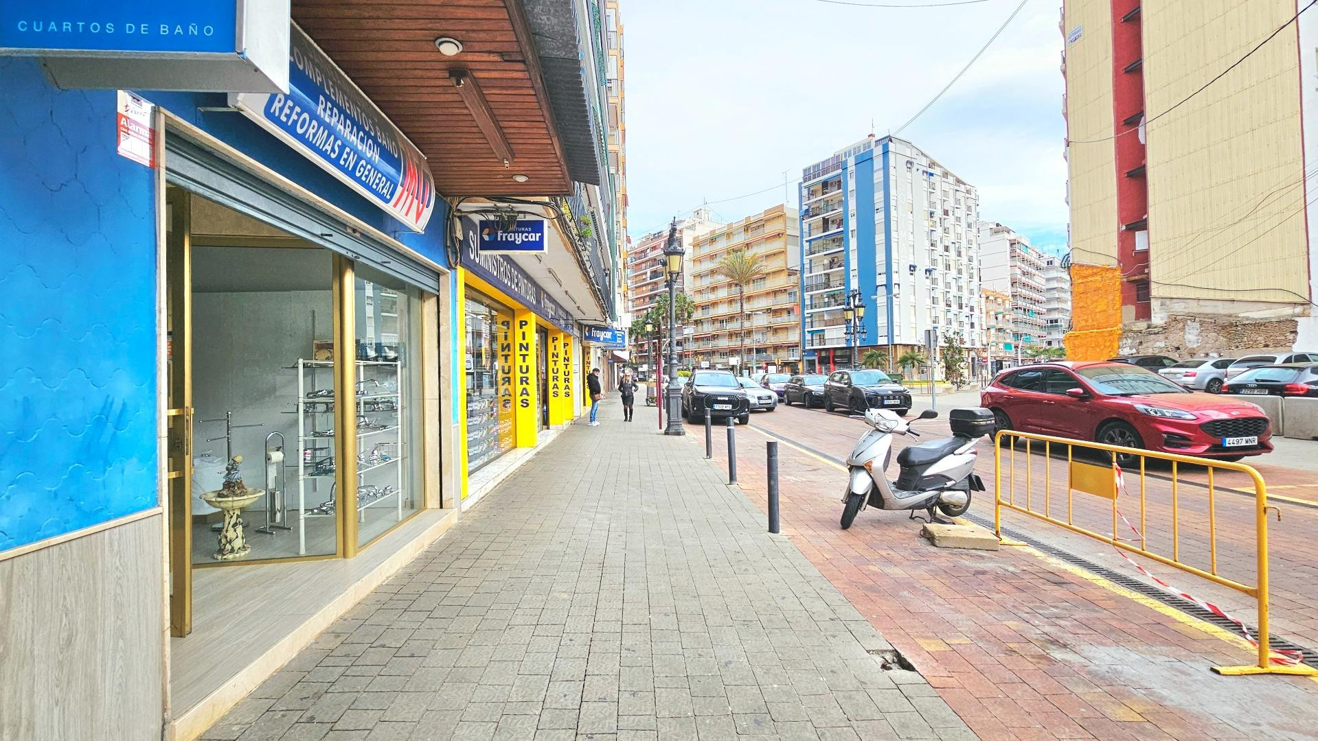Local comercial en venta en zona estratégica entre el centro - foto 2