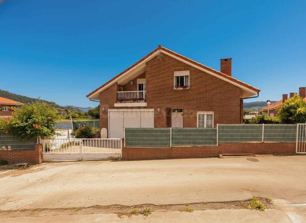Casa unifamiliar en Cesión de Remate en Santa María De Cayón