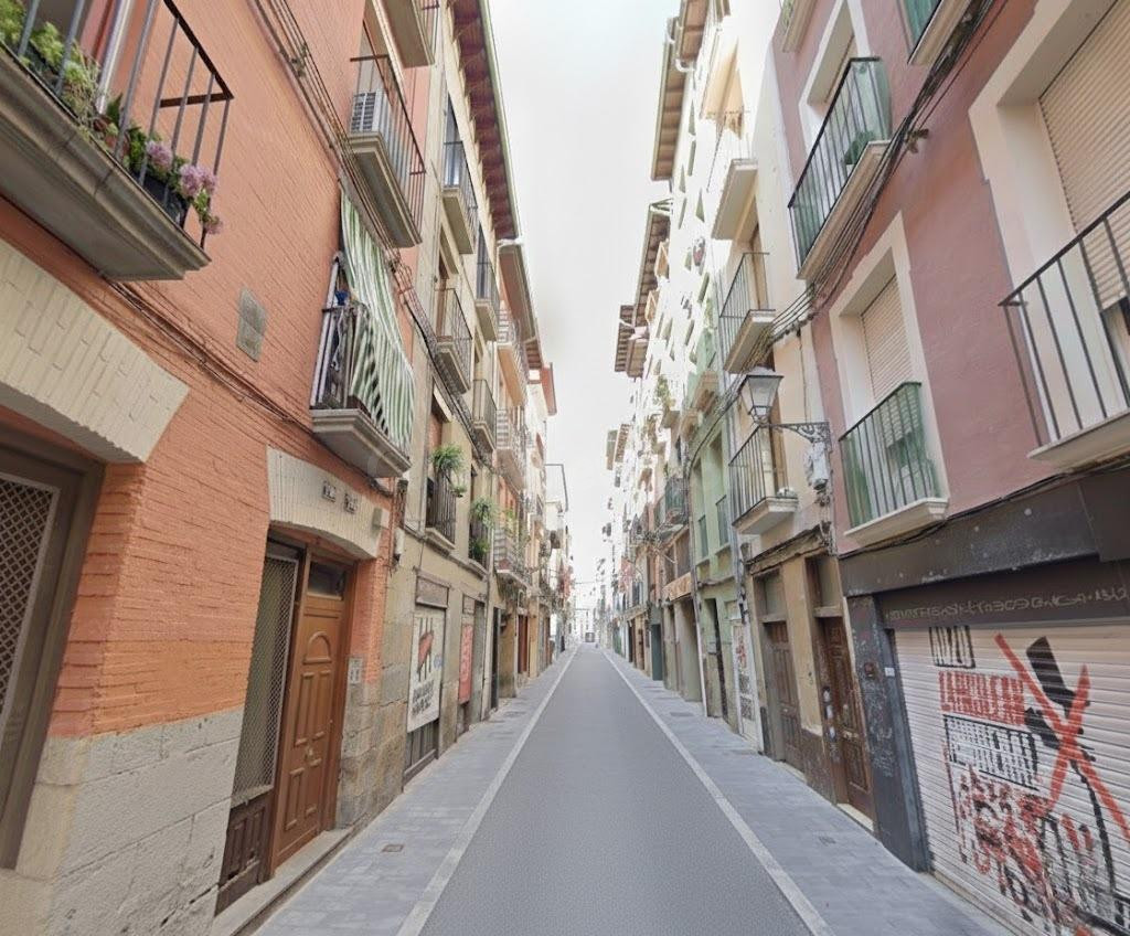 PISO EN VENTA EN PAMPLONA. Activo inmobiliario SIN POSESIÓN, - foto 4