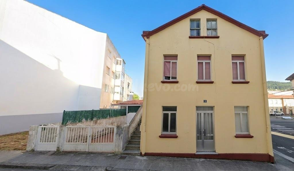 Casa en cesión de remate en Cedeira