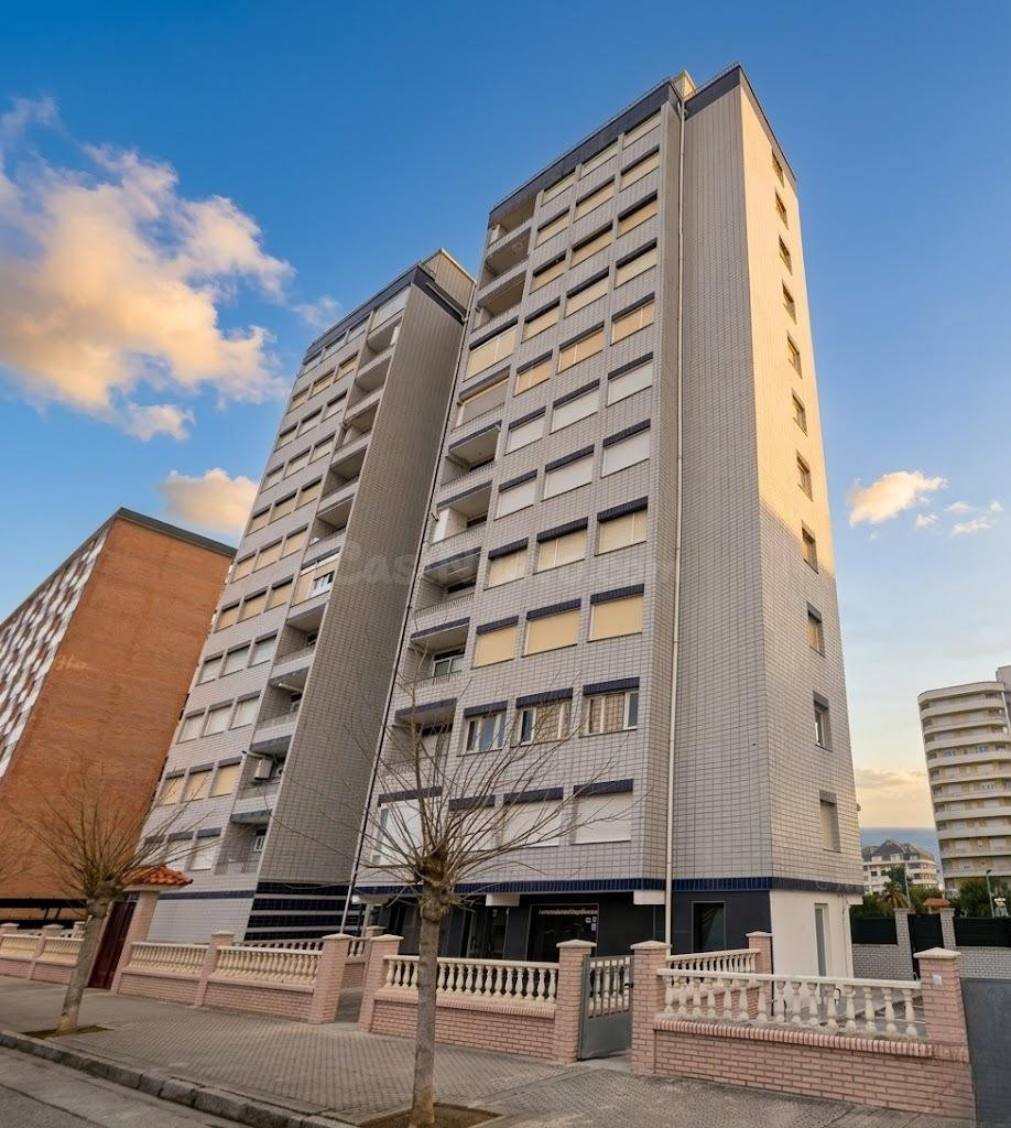 Piso en Cesión de Remate en Laredo - foto 4