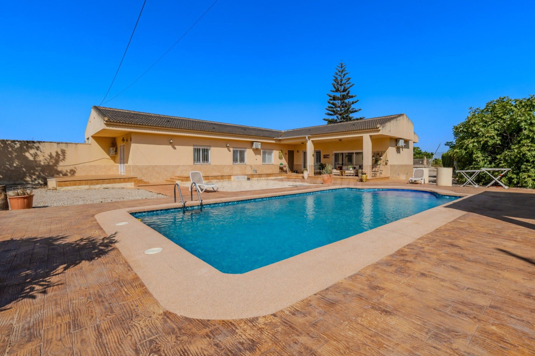Villa 8 habitaciones 294m² en venta - Comunidad valenciana