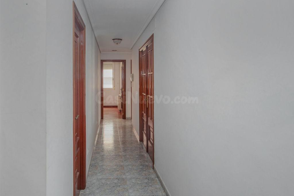 Piso en venta en proindiviso en O barco de Valdeorras - foto 4