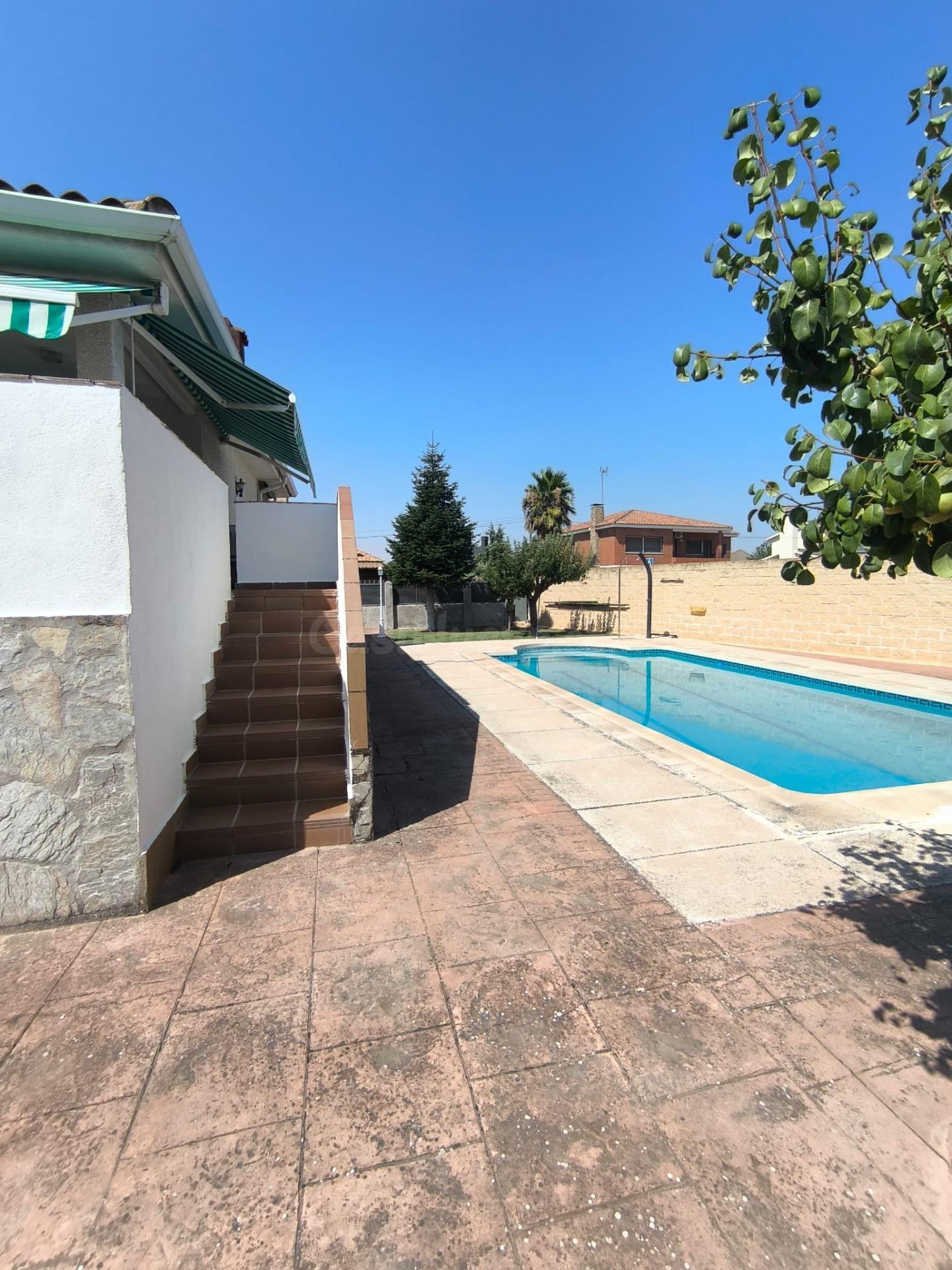 INMOBILIARIA CARVALLO vende en EXCLUSIVA CHALET INDEPENDIENT - foto 4