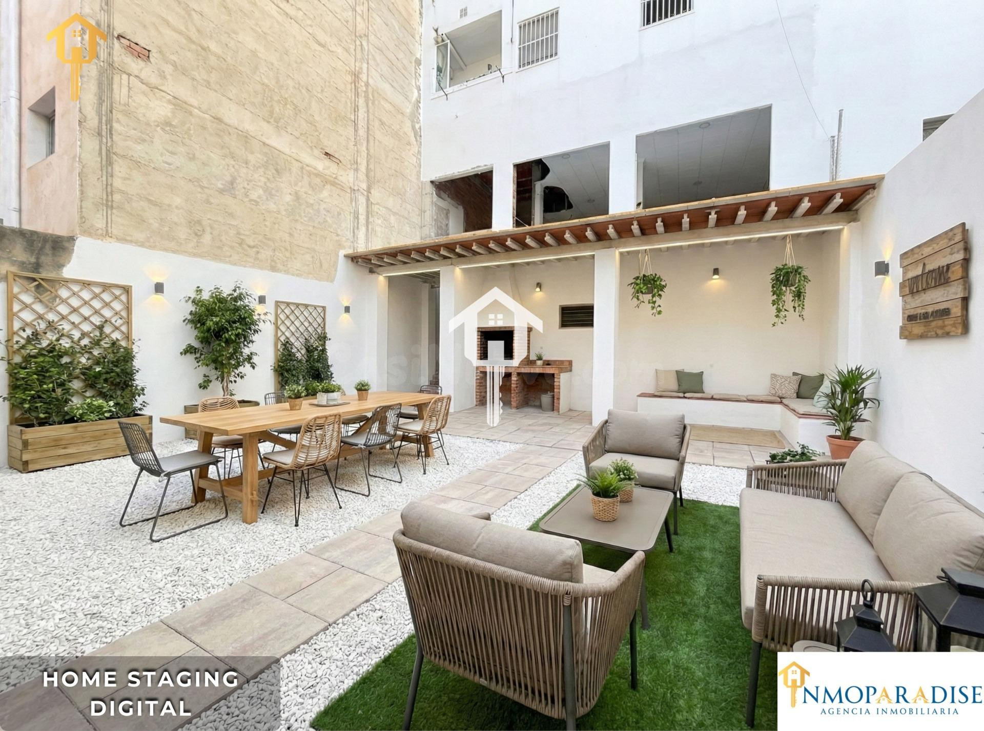 LOCAL EN VENTA EN ALICANTE, 222m2, PATIO Y DOS PLANTAS. EN PLENA AVENIDA ALCOY