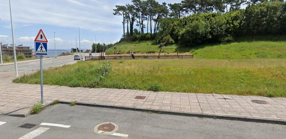 ¡Terreno Urbano Finalista listo para construir en Ribeira! ( - foto 2