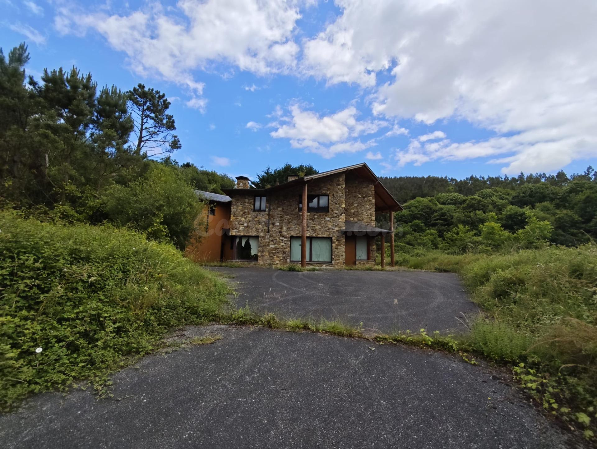 CHALET EN VENTA EN VEGADEO - foto 2