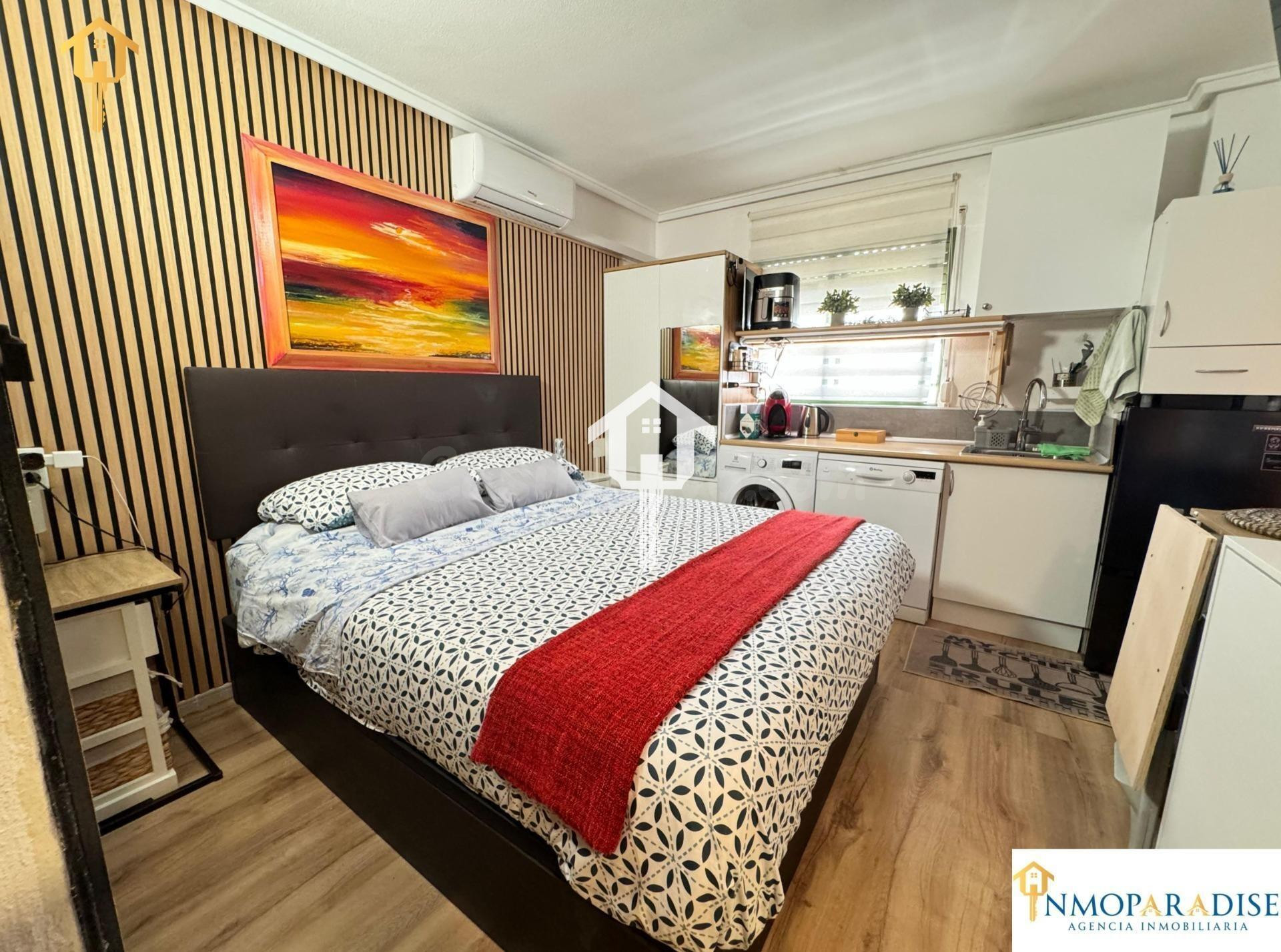 PISO DIVIDIDO EN DOS APARTAMENTOS EN RAVAL ROIG DE ALICANTE: 80M2, REFORMADO Y A UN PASO DE LA PLAYA