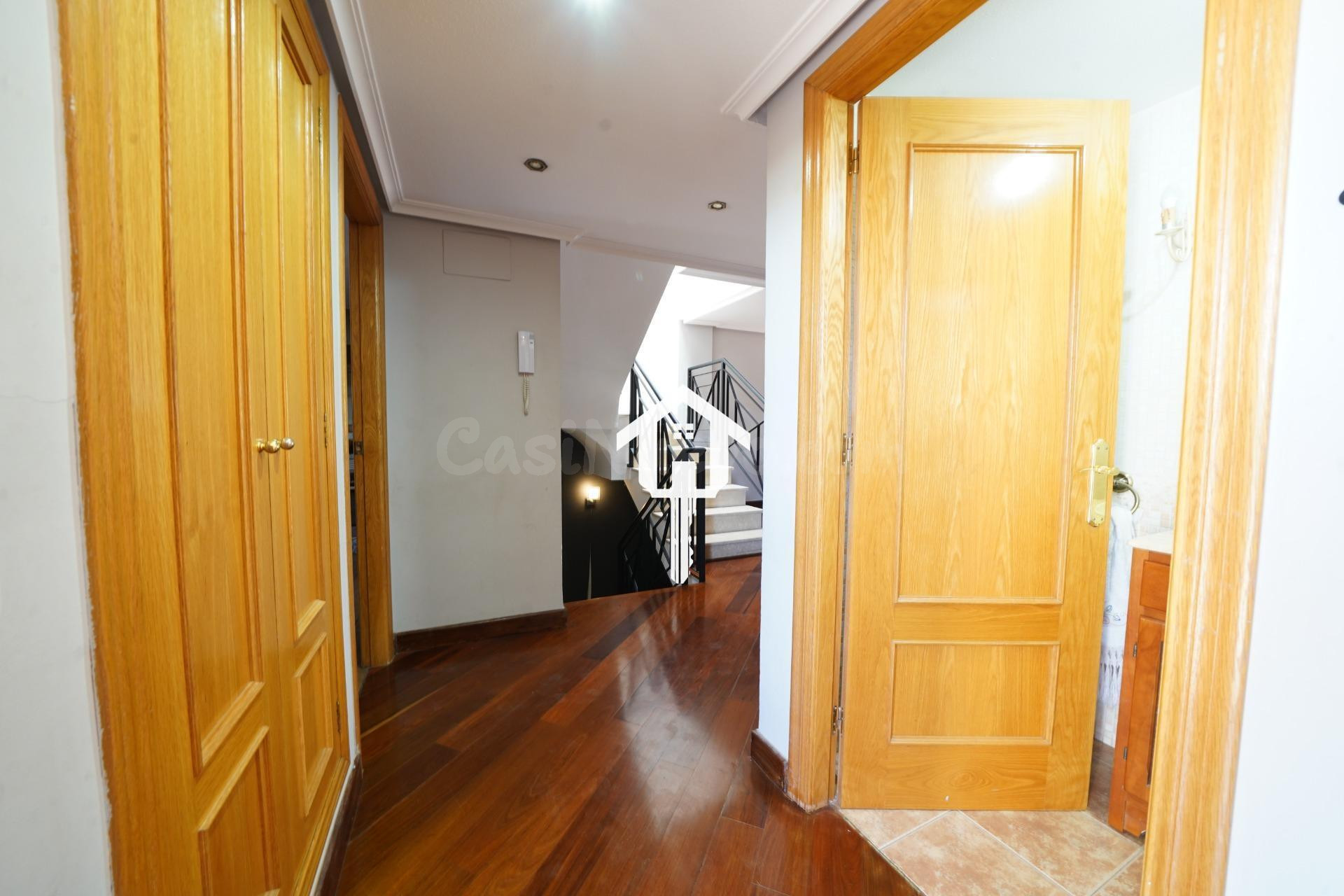 Adosado 4 habitaciones 244m² en venta - Almajada-Ravel - foto 4