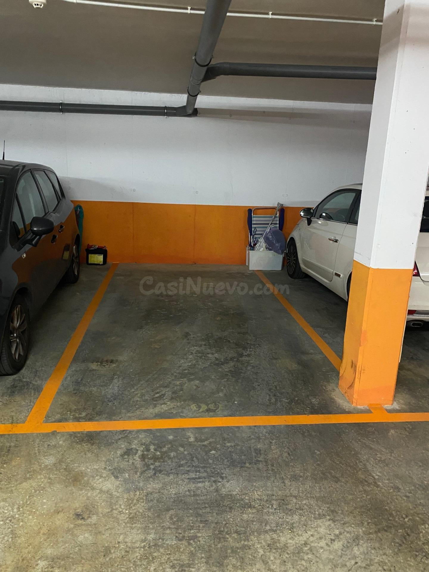 Plaça d' aparcament en venta a Creu del Terme - foto 2