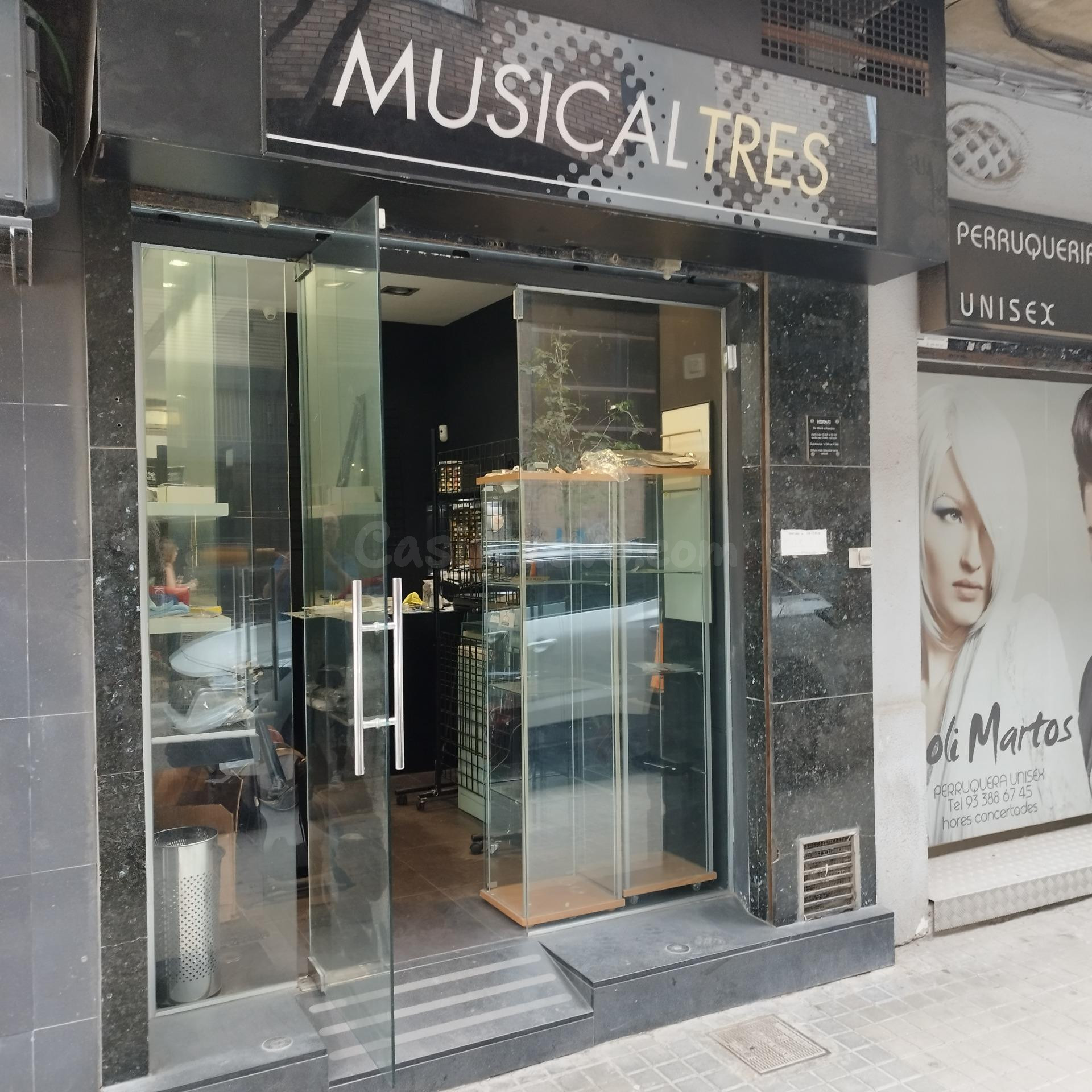 Pequeño local comercial en el centro de Badalona en alquiler