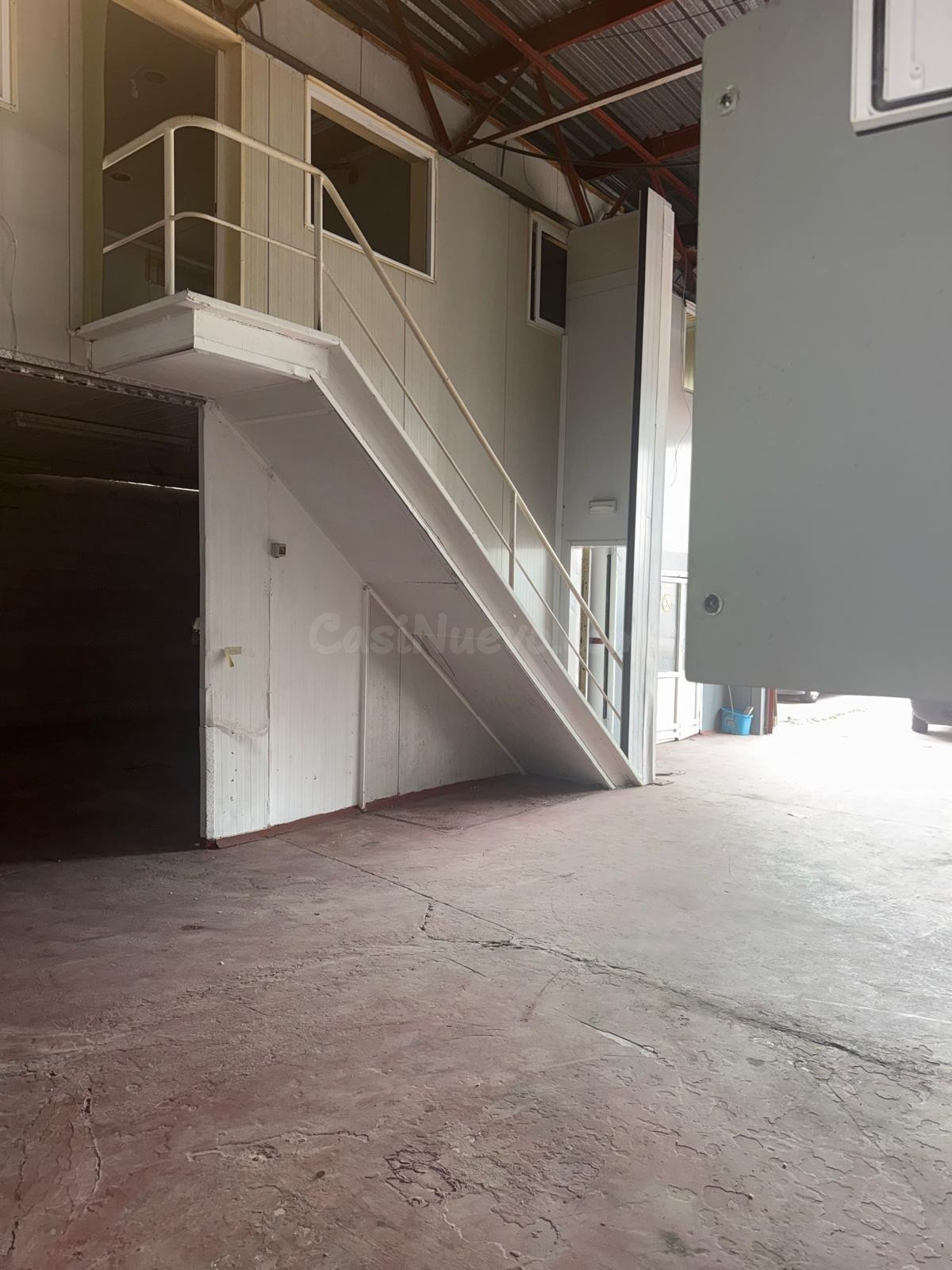 Nave en venta en Tres Caminos - foto 5